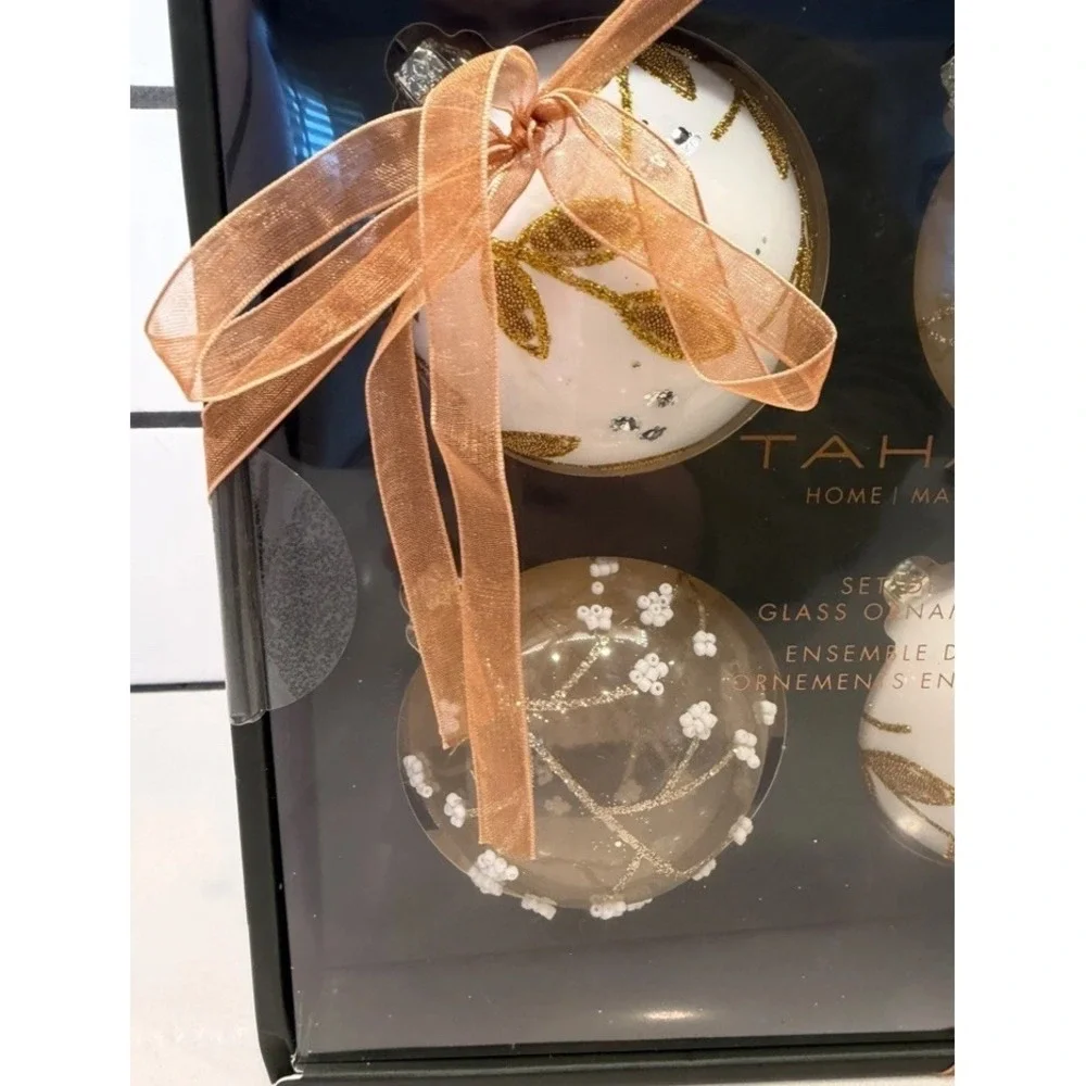 Tahari Home Set 4 Gold/Ivory Sparkle Glitter Glass Christmas Ornaments Luxury 3